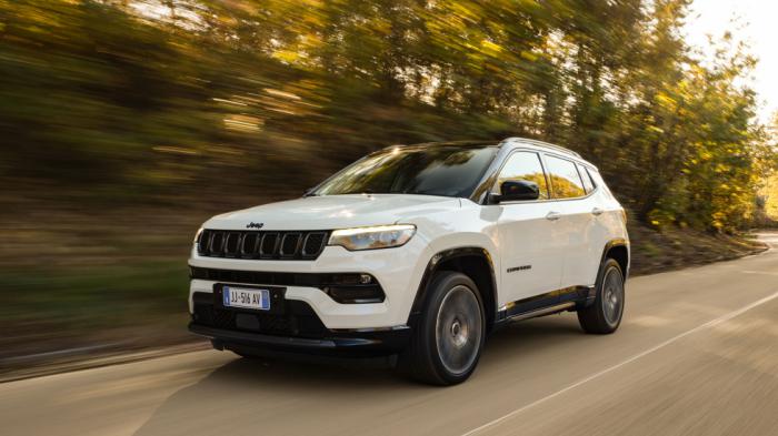 Συνεχίζει αναβαθμισμένο στην Ευρώπη το Jeep Compass 